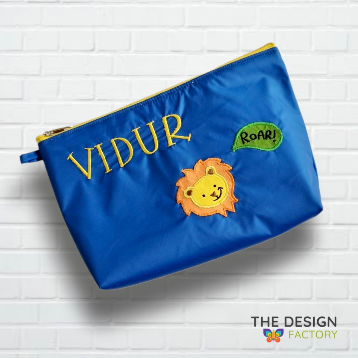 Multipurpose pouch (Curved) - Lion